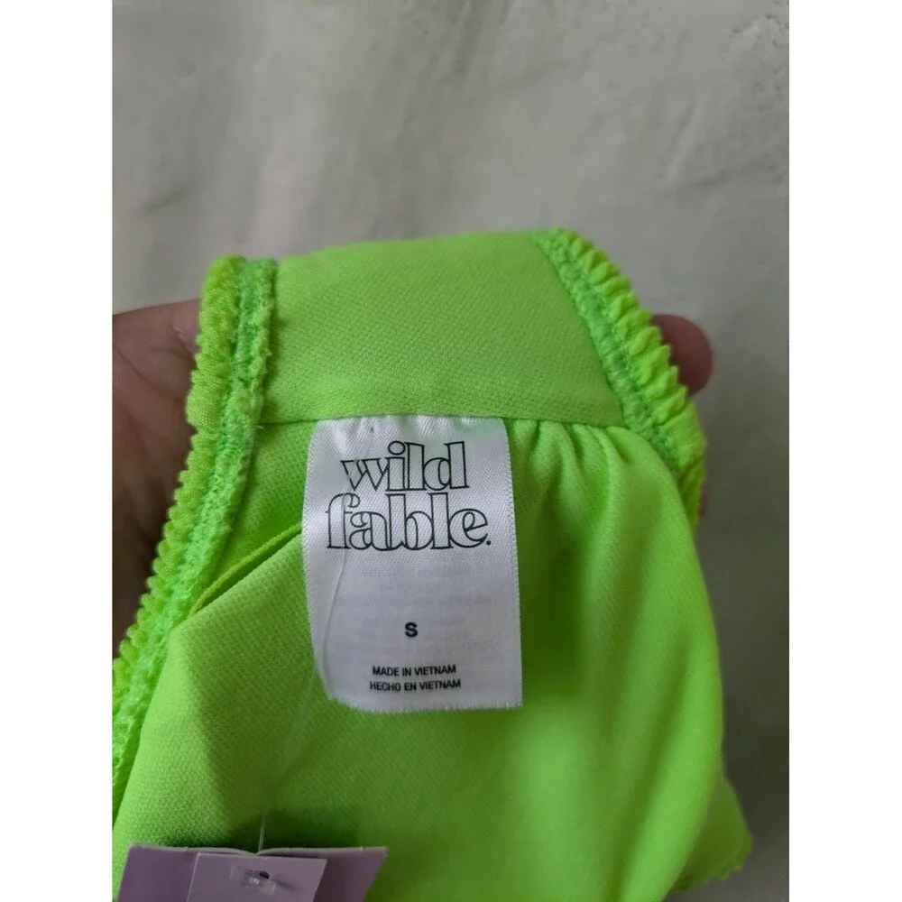New Women's Wild Fable Bathing Suit Top - Size Small (4-6)